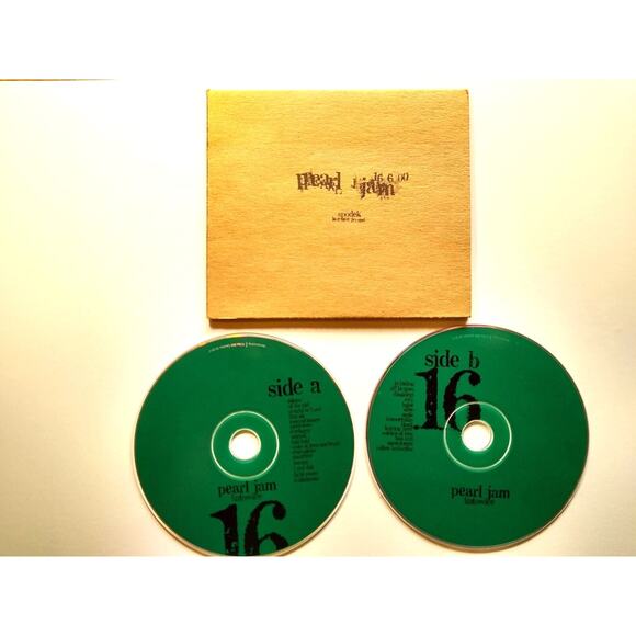 Pearl Jam 16 6 00 - Spodek - Katowice, Poland Live CD #16 Double Grunge Rock - Picture 1 of 3